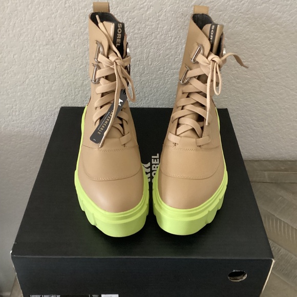 SOREL Caribou X Waterproof Leather Lace-Up Boot (Women) 10M - Picture 6 of 10